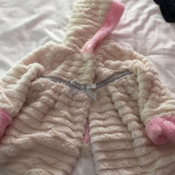 3 Girls jacket size 24 months - Picture 5 of 7